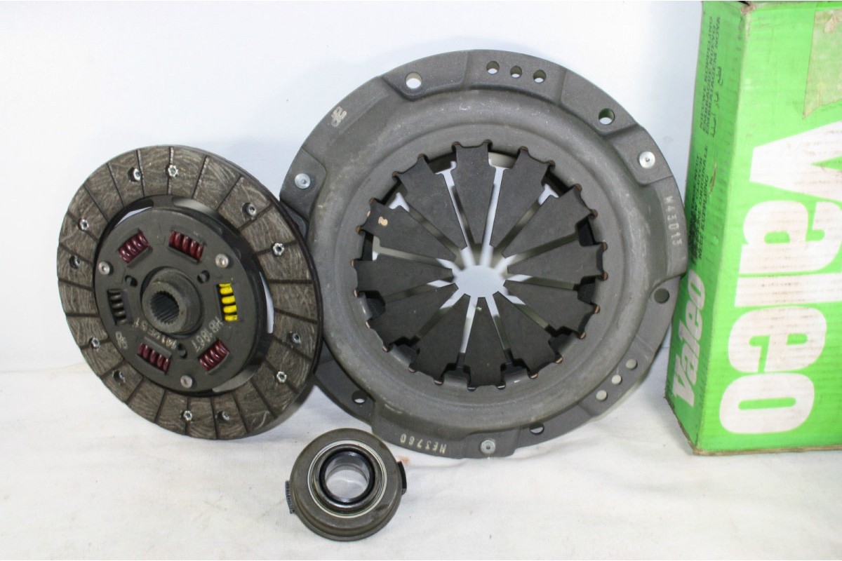 KIT COMPLET D'EMBRAYAGE VALEO 003339...ALFA ROMEO 33 ALFASUD 1 / 2...