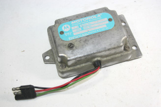 REGULATEUR 24v MOTOROLA 8RV3001 pour ALTERNATEURS...CAMIONS USA et IVECO VOLVO FIAT voir descriptif