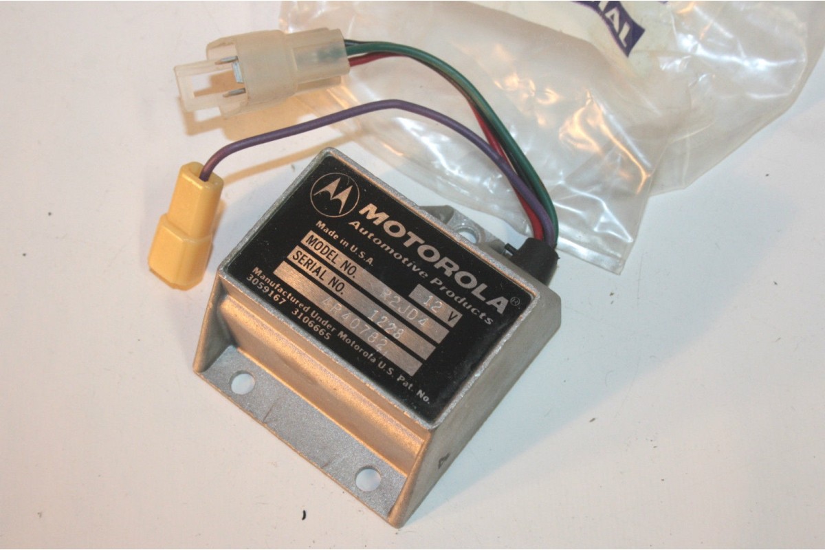 REGULATEUR SEV MOTOROLA R2 JD4 12V POUR ALTERNATEUR...AUTOS ANCIENN...