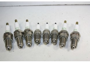 LOT DE 8 BOUGIES SEV MARCHAL DIVERS...AUTOS MOTOS UTILITAIRES DIVER...