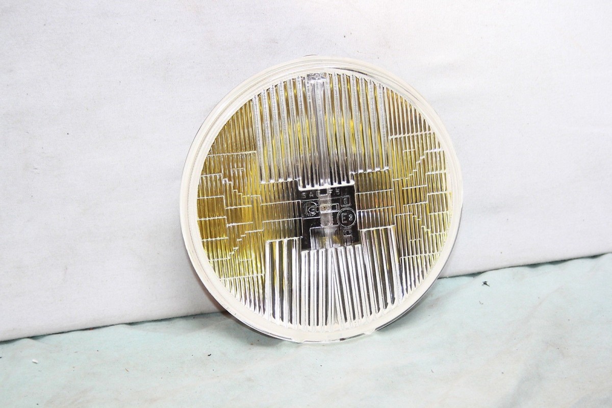 OPTIQUE DE FEU ADDITIONNEL LP CIBIE 8..RENAULT R8 GORDINI 4L 4CV DA...