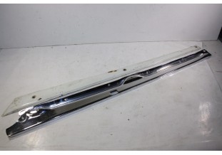 BAGUETTE D'EMBASE DE VITRE ARRIERE DROIT...POUR RENAULT R8 R8S R8 ...