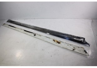 BAGUETTE D'EMBASE DE VITRE ARRIERE DROIT...POUR RENAULT R8 R8S R8 ...