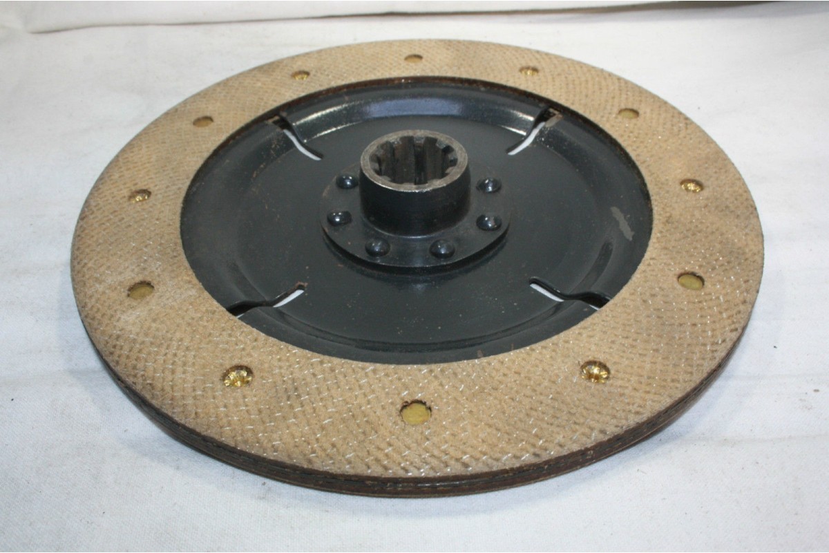 DISQUE D'EMBRAYAGE 10 CANNELURES D/229mm NECTO...CHEVROLET TOURISM...
