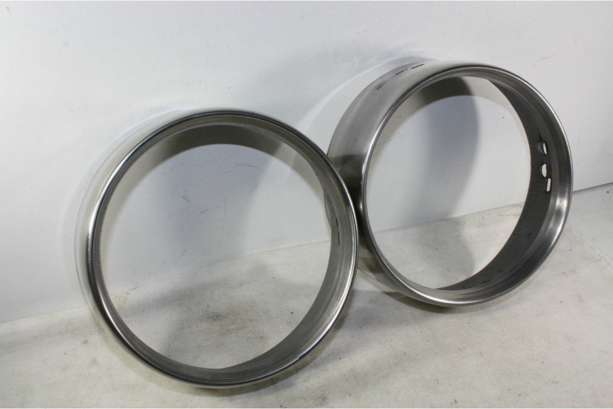 PAIRE DE CERCLAGES DE PHARE D/150mm...FIAT BMW - Tracauto1950