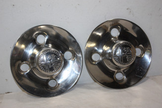 LOT DE 2 ENJOLIVEURS DE ROUE D/170mm...ALFA ROMEO GIULIA GIULIETTA ALFETTA