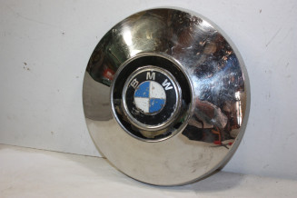 ENJOLIVEUR DE ROUE D/268mm...BMW 1500 1602 2002 1800 1802