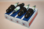 JEU DE 4 BOUGIES AC DELCO 43XL...PEUGEOT 304 404 SIMCA 1000 1501 PORSCHE FERRARI