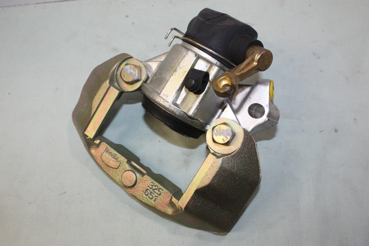 ETRIER DE FREIN AV/GAUCHE STOP S 50637...CITROEN BX TS MODELES apré...