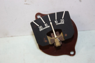 AMPERMETRE JAEGER ou VEGLIA 12v...PEUGEOT 403 404 203