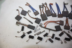 LOT DE DIVERS CHARBONS POUR DEMARREURS/DYNAMOS/ALTERNATEURS...AUTOS...