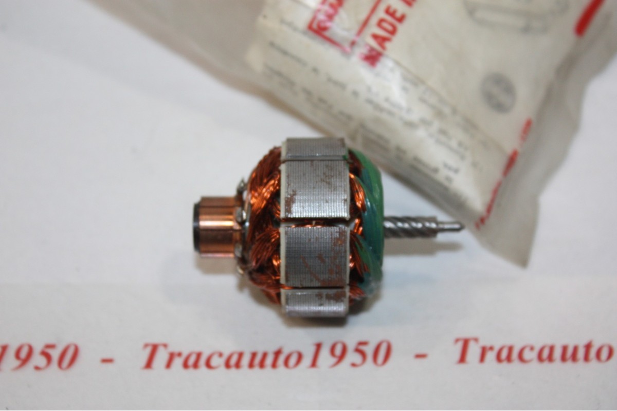INDUIT DE MOTEUR D'ESSUIE GLACE SEV MARCHAL 91308 6V...AUTOS ANCIE...