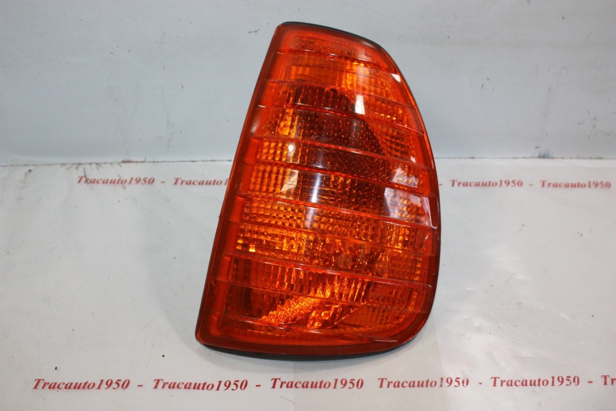 FEU CLIGNOTANT AVANT GAUCHE BOSCH 1305233051...MERCEDES W123 - Trac...
