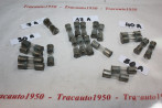 LOT DE 20 FUSIBLES A COLLERETTE AMPERAGES DIVERS...AUTOS ANCIENNES ...