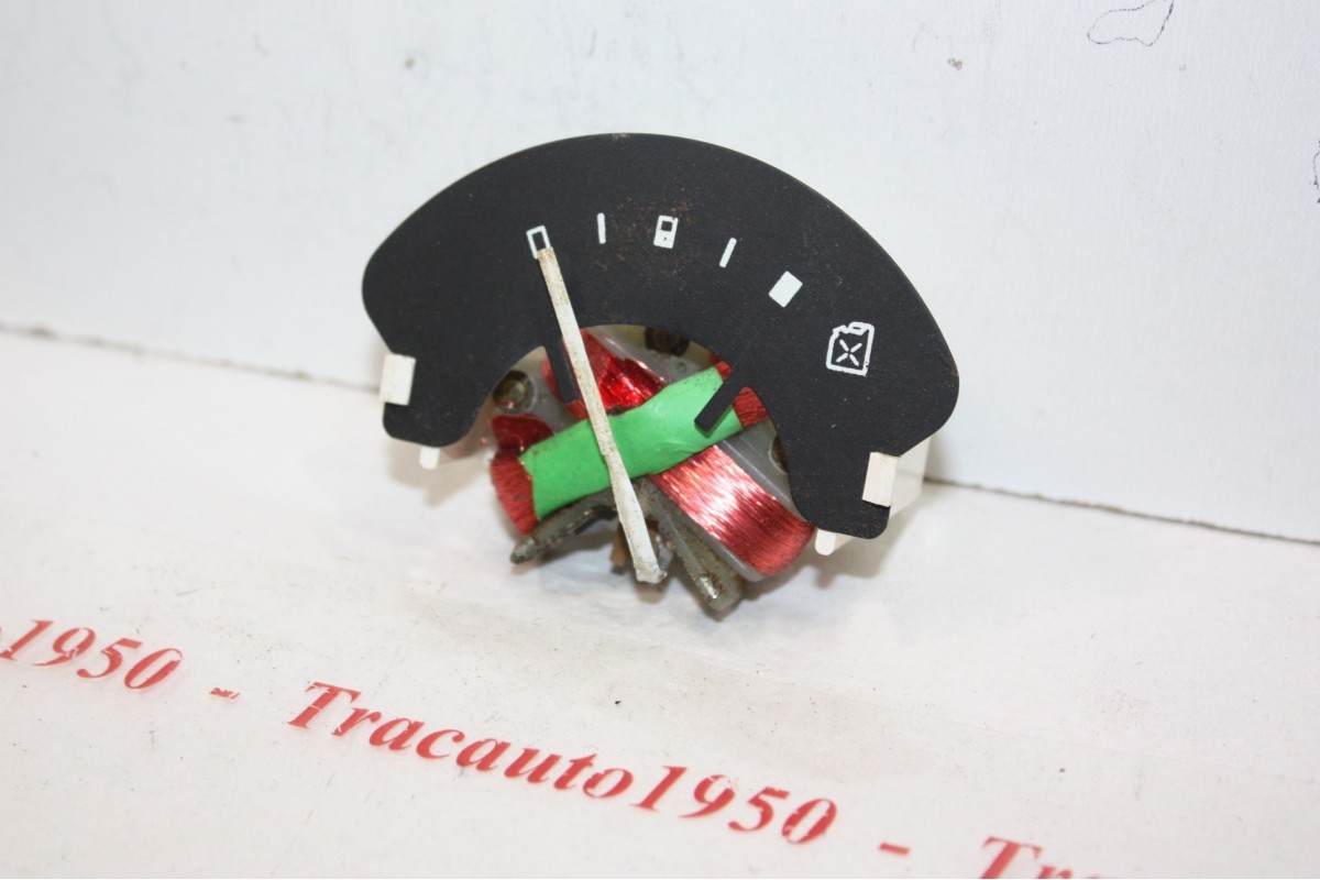 RECEPTEUR ou JAUGE D'ESSENCE JAEGER 302369/01 12V...RENAULT R12 TL...