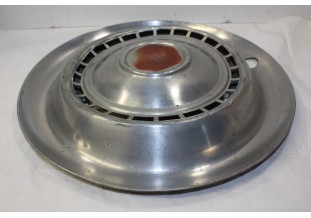 ENJOLIVEUR DE ROUE D/350mm...SIMCA ARONDE