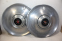 LOT DE 2 ENJOLIVEURS DE ROUE D/394mm...PANHARD PL17 DYNA Z