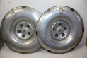 LOT DE 2 ENJOLIVEURS DE ROUE D/394mm...PANHARD PL17 DYNA Z