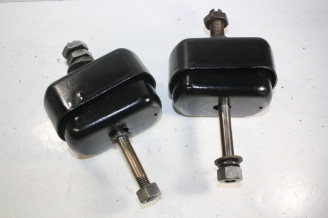 SILENTBLOC MOTEUR ARRIERE OVALE...CITROEN TRACTION 15/6