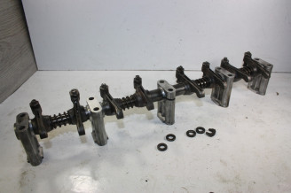 RAMPE DE CULBUTEURS COMPLETE MOTEUR 11 PERFO...CITROEN H HY U23 TRACTION 11 CV