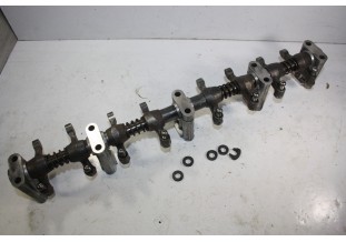 RAMPE DE CULBUTEURS COMPLETE MOTEUR 11 PERFO...CITROEN H HY U23 TRACTION 11 CV