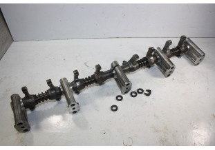 RAMPE DE CULBUTEURS COMPLETE MOTEUR 11 PERFO...CITROEN H HY U23 TRACTION 11 CV