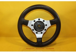 VOLANT SPORT 3 BRANCHES + MOYEU D/295mm...AUTOS DIVERS