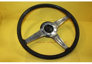 VOLANT SPORT 3 BRANCHES + MOYEU D/395mm...ALFA ROMEO FIAT LANCIA PORSCHE ??
