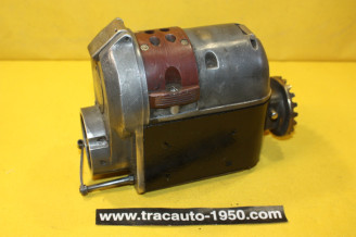 MAGNETO DUCELLIER type Z4A pour 4 CYLINDRES...AUTOS ANCIENNES 1910/1935 VOIR DESCRIPTIF