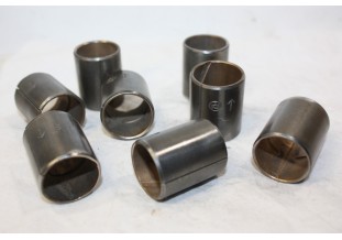 JEU DE 8 GUIDES DE SOUPAPES...PEUGEOT 203 403