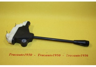 COMMODO CODE/PHARE JAEGER 12V...PEUGEOT 104 voir descriptif