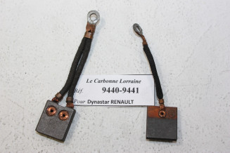 CHARBONS 9440/9441 POUR DYNASTARS RENAULT...RENAULT AVANT GUERRE voir descriptif