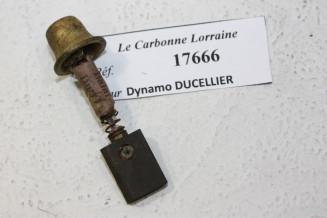 CHARBON 17666 POUR DYNAMOS DUCELLIER...AUTOS AVANT GUERRE voir descriptif