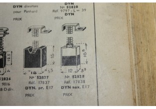 CHARBON 17838 POUR DYNAMOS DUCELLIER...AMILCAR PEUGEOT DELAHAYE MATHIS voir descriptif