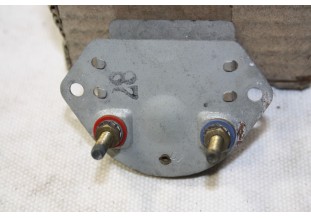 RECEPTEUR D'ESSENCE DE COMPTEUR JAEGER 75956 6V...RENAULT ESTAFETTE voir descriptif