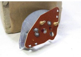 VOLTMETRE DE COMPTEUR JAEGER 301661...PEUGEOT 404 voir descriptif