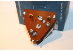 VOLTMETRE DE COMPTEUR JAEGER 301862...PEUGEOT 304 voir descriptif
