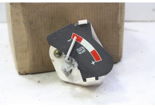 VOLTMETRE DE COMPTEUR JAEGER 310450/02...RENAULT R4 R5 voir descriptif