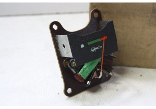 RECEPTEUR DE TEMPERATURE D'EAU 092735/01...RENAULT R16 voir descriptif