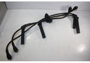 SUPPORT DE MAINTIEN DU FAISCEAU D'ALLUMAGE...SAAB 900 II 2.3 SE voir descriptif