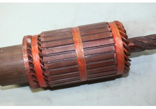 INDUIT DE DEMARREUR L/472mm ...CAMIONS TRACTEURS ARMEE RENAULT SIMCA CITROEN ??  voir descriptif