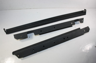 JEU DE SUPPORTS POUR RADIATEUR DE REFROIDISSEMENT...RENAULT R8 R8S R8 GORDINI R10 ALPINE A110