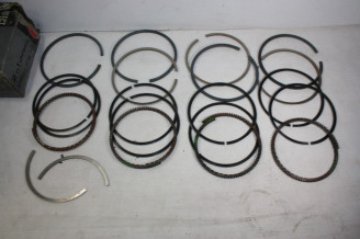 JEU DE SEGMENTS MOTEUR D/76mm PERFECT CIRCLE...FIAT 127S RITMO 131 LANCIA BETA