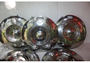 LOT DE 5 ENJOLIVEURS DE ROUE D/355mm...AUTO ANCIENNES COLLECTIONS