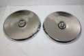 LOT DE 2 ENJOLIVEURS DE ROUE METAL D/215mm...AUTOS ANCIENNES DIVERS