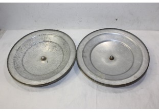 LOT DE 2 ENJOLIVEURS DE ROUE ALU D/227mm...PEUGEOT 203 403 404