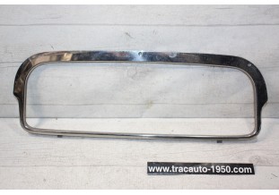 ENTOURAGE CHROME DE BLOC COMPTEUR JAEGER...PEUGEOT 404