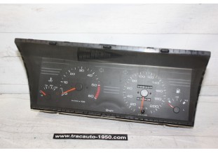 COMBINE BLOC COMPTEUR 12V VEGLIA 480541.01 200km/h...PEUGEOT 405 I Diesel