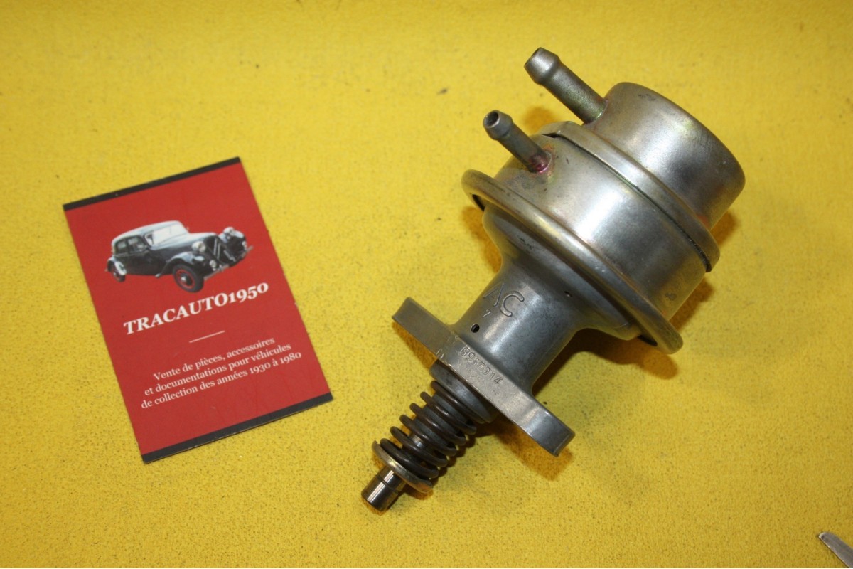 POMPE A ESSENCE AC 6967014 2 SORTIES HORIZONTALES...AUTOS DIVERS voir descriptif