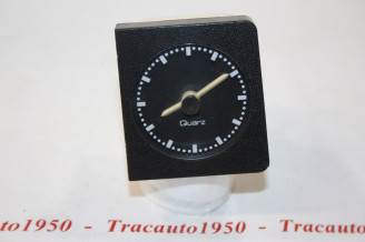 MONTRE DE BORD VDO QUARTZ 12V...OPEL ASCONA